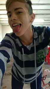 roman denis . (@Romandenis12)