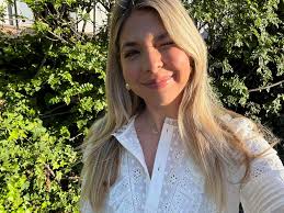 Where to find a 1 bed or studio apartment in Venice or Ocean Park under  $2500?