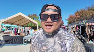 My first #vlog a day in the life of DJ KHOSMO and paid a visit to  @marlolualemana at @earthbound_tattoo_studio and then hit the #SandCity  #WestEndFestival! 🤙🏽