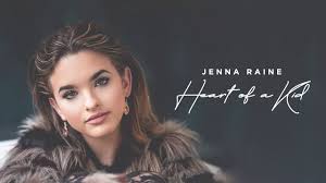 JENNA RAINE GIVES FANS A GLIMPSE INTO HER LIFE