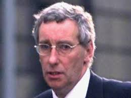 Liam Carroll firm pays directors €800,000