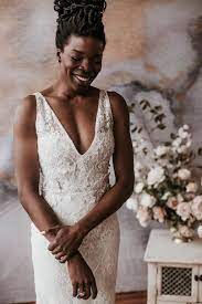 Designer Francesca Miranda Bridal Gown Wedding Dress Sample Sale Wedding Dresses Lace V Neck Wedding Dress