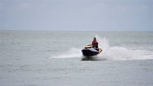 Obyek wisata pantai sigandu, kabupaten batang memiliki potensi untuk dikembangkan. Infopublik Bupati Batang Jetski Bisa Jadi Fasilitas Wahana Wisata Baru Di Batang