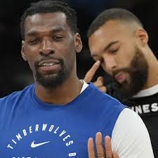 Pistons, Timberwolves brawl spills into crowd, 5 players, 2 coaches ejected