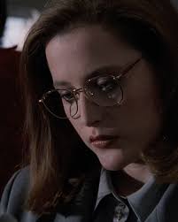 Does anyone do a little summer eyewear trend like them? 😎