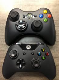 Xbox one is better, the only advantage the xbox 360 has is that it can play it's whole library of 360 games which the xbox one can not, but xbox due the the backwards compatibility program, it brings at least two 360 games in monthly that can be played on the current consoles, which sooner or later. Xbox One Vs Xbox 360 Controller Comparison Ps3 Vs Ps4 Controller Comparison Video Games Walkthroughs Guides News Tips Cheats
