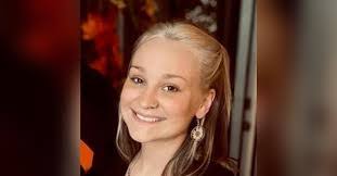 Kayla Sisco's Instagram, Twitter & Facebook