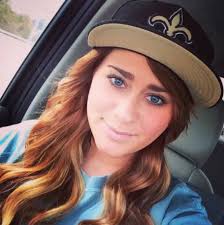 American Idol Singer Mourns Death of 19-Year-Old Sister