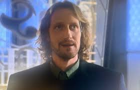 Christopher Heyerdahl as Olaf/ portrays him really well here , when he was  in the TV series Sanctuary