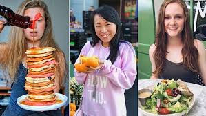 On day 1 of the 3 day military diet meal plan you consume around 1,400 calories, on day 2 around 1,200 calories, and on day 3 around 1,000 calories, although realistically, most of that weight is likely due to fluid loss and not the desired fat loss. The Military Diet A Review And Beginner S Guide Of The 3 Day Plan Everyday Health