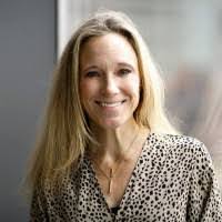 Catherine Shank's Instagram, Twitter & Facebook