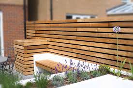 Terrassenmobel Holz Outdoor Modern Sitzbank Hochbeet Sichtschutz Moderne Gartenentwurfe Urban Garden Design Zeitgenossische Gartengestaltung