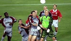 Born 18 november 1963) is a retired danish professional footballer who played as a goalkeeper, and was voted the world's best goalkeeper in 1992 and 1993. Peter Schmeichel Im Interview Das Cl Finale War Unser Schlechtestes Spiel 1999