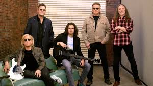 Four of their albums, one of these nights, hotel california, the long run, and long road out of eden, reached number 1 on the us charts. Eagles Don Henley Says Hotel California Was Band S Creative Peak