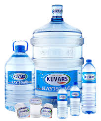 Doğal kaynak suyu ile doğal mineralli su arasında ne fark vardır ? Kuvars Su Dunyaca Unlu Kayisdagi Suyu