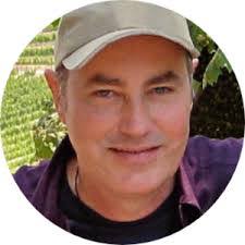 Richard Merrick's Instagram, Twitter & Facebook