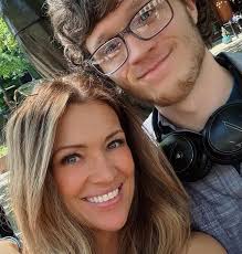 Ella Nolan Wallace (@ellanolan11) • Instagram photos and videos