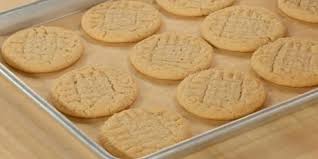 Easy Peanut Butter Cookies Recipes Food Network Canada Recipe Peanut Butter Cookies Cookies Recipes Easy Peanut Butter Easy Peanut Butter Cookies