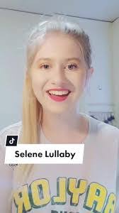 Kathryn Etheridge's Instagram, Twitter & Facebook