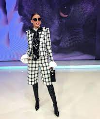 And track progress charts, view future predictions, related channels, and track realtime live sub counts. Pin On Bravo Ai Stil