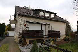 Bad mit dusche, bad mit fenster, bad mit wanne, balkon, einbauküche, garage, stellplatz, zentralheizung. 3 Zimmer Wohnung Zu Vermieten Gerzer Str 13 31061 Alfeld Leine Hildesheim Kreis Mapio Net