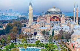 Hagia sophia is amazing place that was built nearly 1400 years ago. Hagia Sophia Moschee Istanbul Istanbulife De