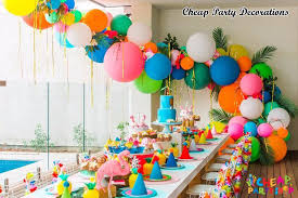 Cheap Party Supplies Uk Party Supplies Online Up To 20 Off Moana Birthday Party Hawaiian Birthday Party Party Balloons