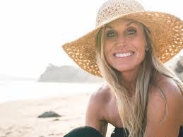 Tamara Mayfield's Instagram, Twitter & Facebook