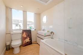 15 4 Dean Bank Lane Edinburgh Eh3 5bs Property History 1 Bed Top Floor Flat With 1 Reception Room Espc Reception Rooms Property Flooring