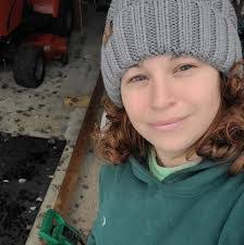 Emily Knipe's Instagram, Twitter & Facebook