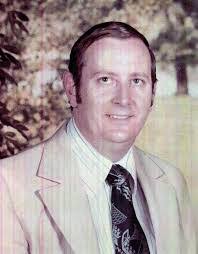 Jason Pell's Instagram, Twitter & Facebook