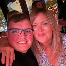 Do I need an international driver's license to drive in London with a New  Zealand license?