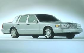 Las vegas limousine offers luxury car service throughout las vegas, nevada area. 1997 Lincoln Town Car Review Ratings Edmunds