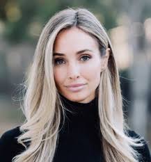 Kristen Love Quevedo MD, 11601 Wilshire Blvd, Ste 2000, Los Angeles, CA  90025, US