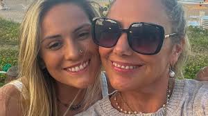 Quem é o pai da filha de Heloisa Perissé? Atriz surpreende ao revelar que é  filha de humorista