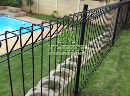 Brcfence Roll Top Meshfence The Height Are Available In A Range Of Heights From 900 Till 1800 Mm The Popu Welded Wire Fence Wire Fence Wire Fence Panels