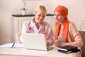 On the other end, a senior level radiation oncologist (8+ years of experience) earns an average salary of $444,536. Fmv Salaries For Radiation Oncologists Is Yours On Par