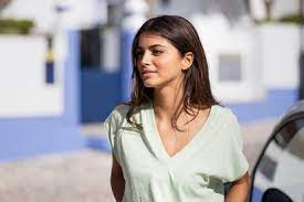 flash apresentadora abriu a porta da intimidade e revelou o desespero de francisca com a controvérsia gerada pelo. Veja As Primeiras Imagens Da Filha De Maria Cerqueira Gomes Na Novela Festa E Festa A Ferver Vidas