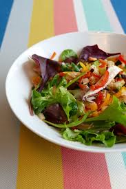 Petite Salade A La Ventreche De Thon Du Pays Basque Paysbasque Net Recette Thon Type De Salade Salade Landaise
