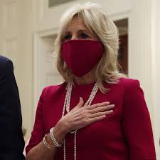 Us president joe biden and first lady jill biden watched the fireworks from the white house on january 20, 2021. Jill Biden Wears Brandon Maxwell Dress Pearls At Inaugural Prayer