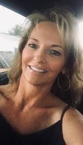 Softball standout Amy Adams-Rich headed to the Hall