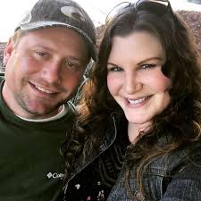 Bill Skarsgård will officially return as Pennywise in the 'IT' prequel  series 'WELCOME TO DERRY' 🎈