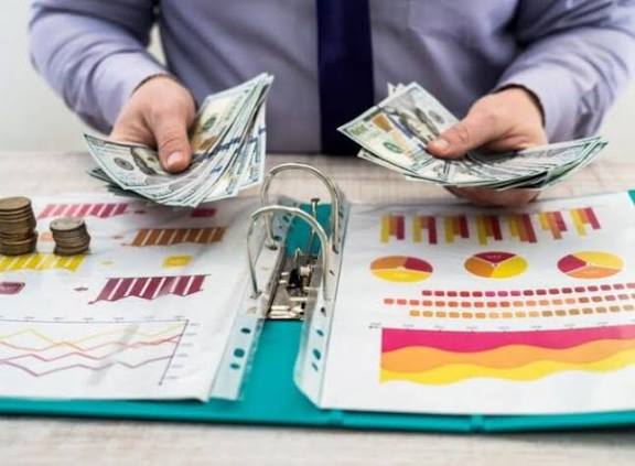 Những câu hỏi bạn nên tự trả lời trước khi quyết định vay tiền