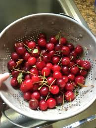 Маска для лица своими ру. How To Remove The Pits From Cherries W O A Cherry Pitter B C Guides