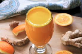On average, one medium orange has 2 ounces (or 4 tablespoons) of orange juice in it and contains 10 fruit sections. Fresh Orange Juice Recipe Allrecipes