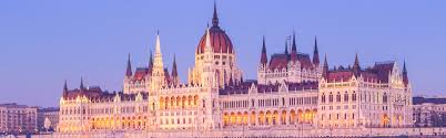 Budapest, capital city of hungary and that country's political, administrative, industrial, and commercial center. Winter In Budapest Big Bus Tours