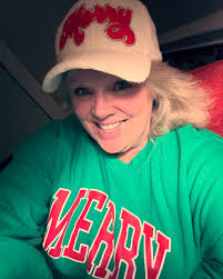 All this decorating has me feeling… You know… #merry