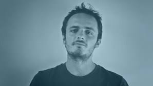 Es licenciado en filología hispánica y licenciado en historia del arte, por la universidad de santiago de compostela. Antonio Costa Diz Que Governo Nunca Foi Contactado Por Jovem Acusado Em Italia Por Ajudar Imigracao Ilegal Politica Correio Da Manha