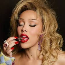 Naty Abascal y Carlota Casiraghi, elegancia y estilo cara a cara