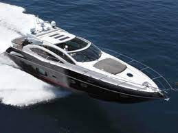 Global leader in the design and build of luxury motoryachts. Mieten Sie Ein Yachten Sunseeker Predator 64 Marita Samboat
